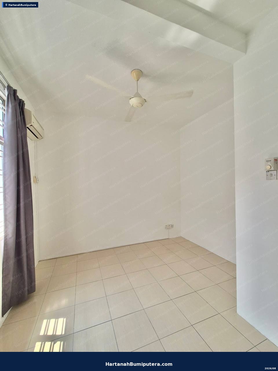 Facing North : Semi-D Cluster SP 9, Bandar Saujana Putra — gambar 4