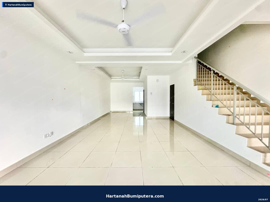 Rumah Teres Dua Tingkat Jenderam Hilir — gambar 7