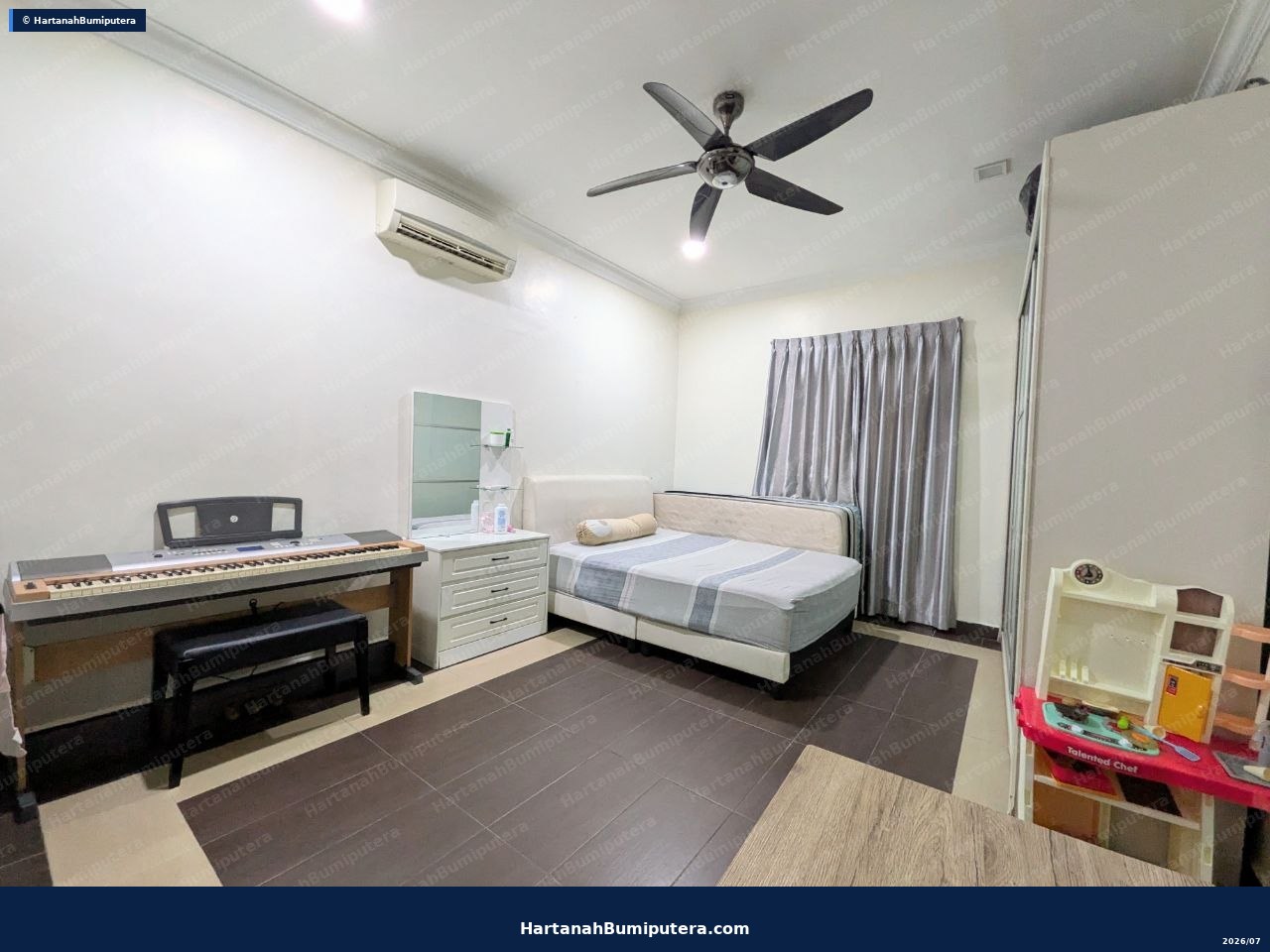 Easy Acces to Putrajaya : 2 storey Semi D Desa Camelia Sg Merab Bangi — gambar 11