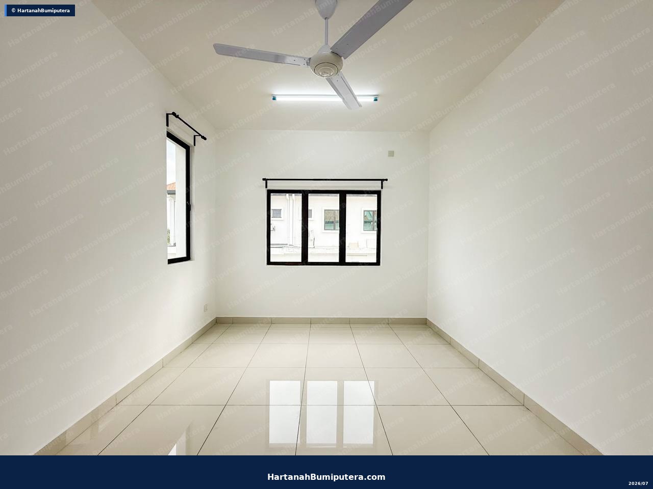 Corner Lot  Brand New : 2 storey Kasih Residence Setia Alam Sari Bangi — gambar 24