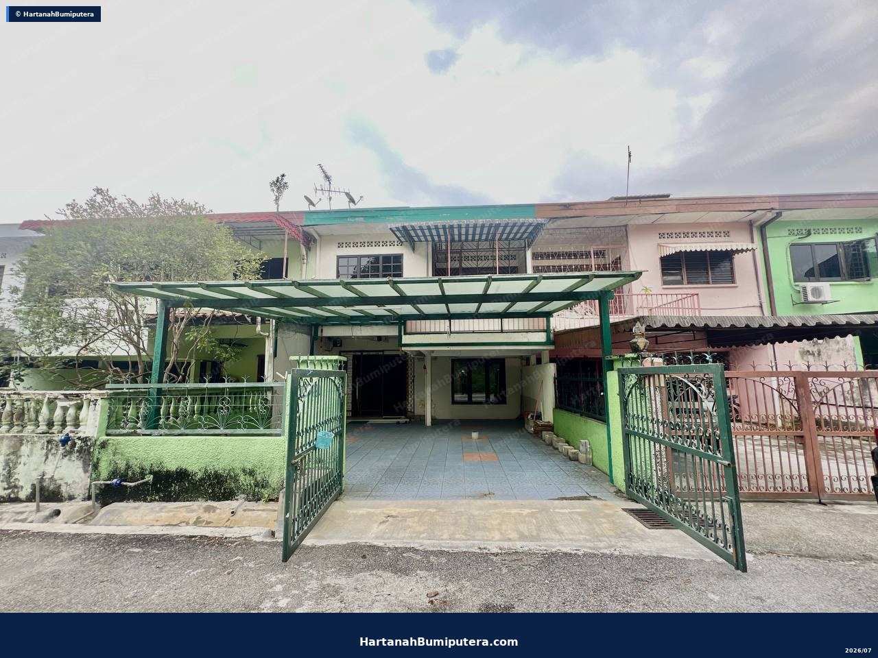 Walking Distance to MRT : 2 storey terrace Taman Hijau Jalan Reko Kajang — gambar 2
