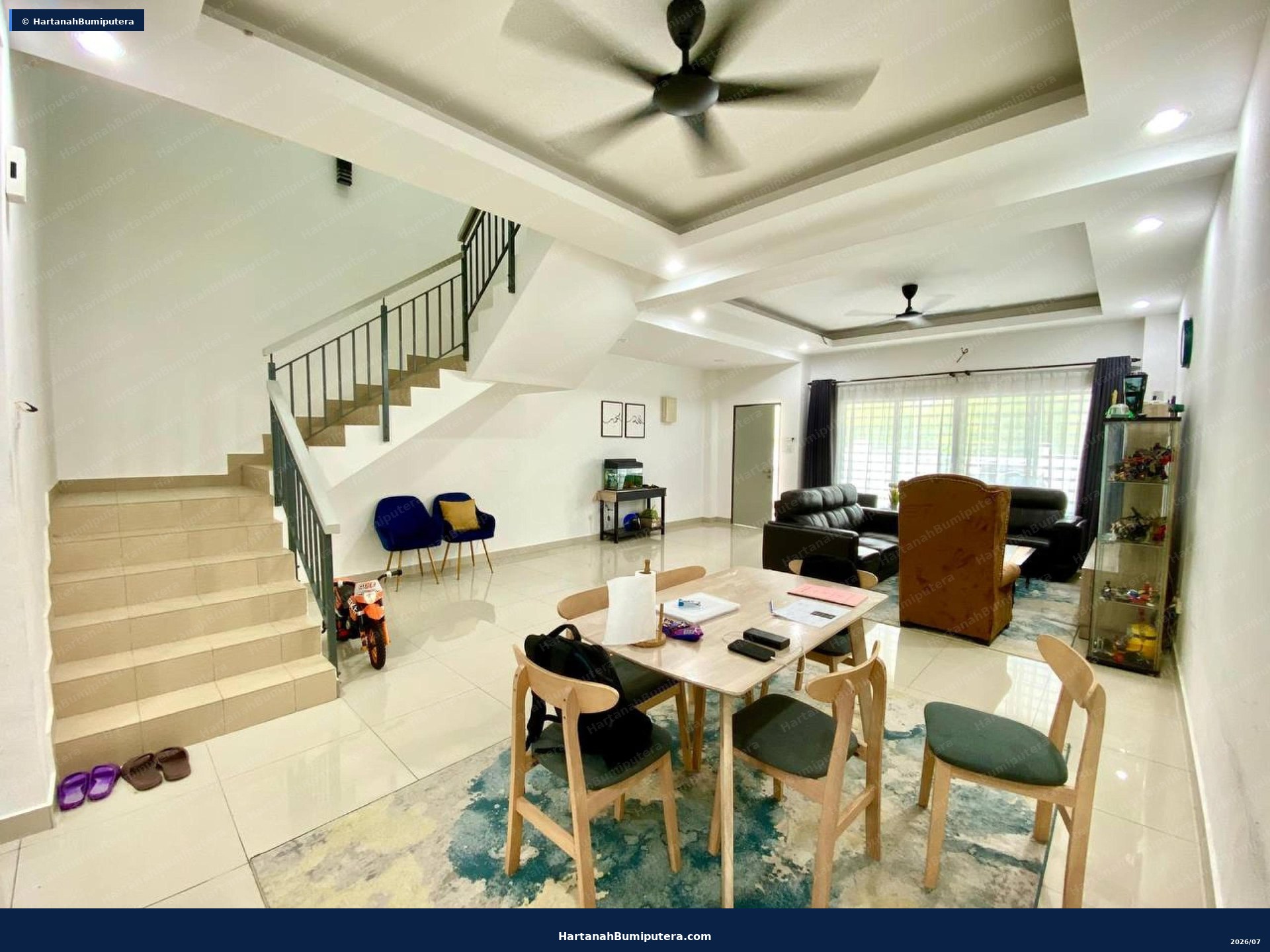 Facing lake : 2 Storey Terrace (Type: Arina) @ Serenia City, Sepang — gambar 8