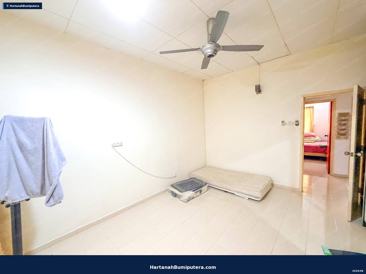 Freehold unit : 2 storey terrace Taman Saga Emas Kajang — gambar 23
