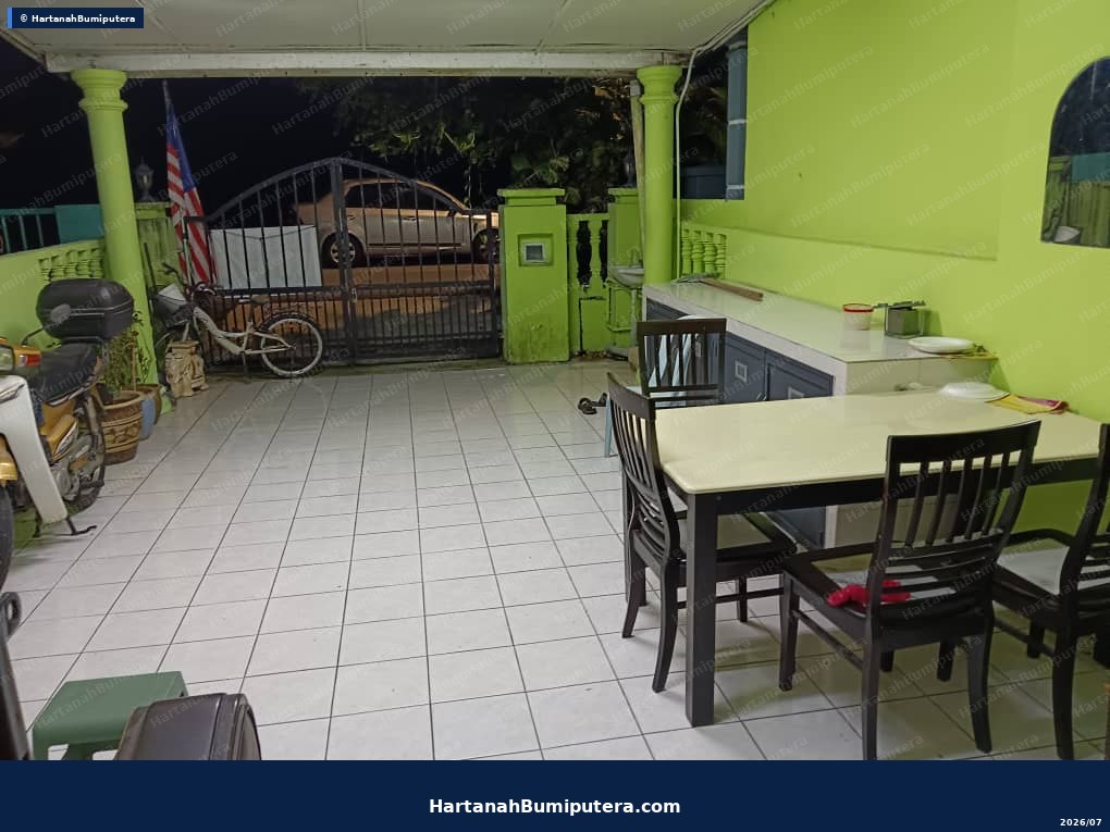 2-storey Terraced House at Taman Lingkaran Nur, Cheras, Kuala Lumpur — gambar 4