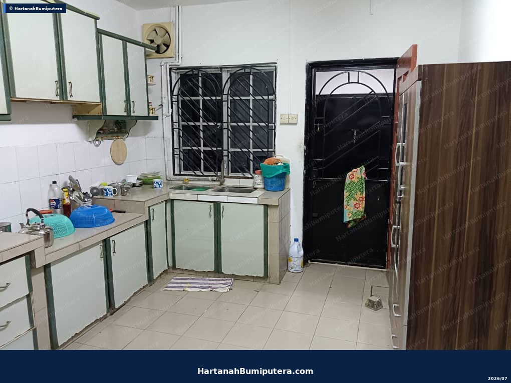 2-storey Terraced House at Taman Lingkaran Nur, Cheras, Kuala Lumpur — gambar 8