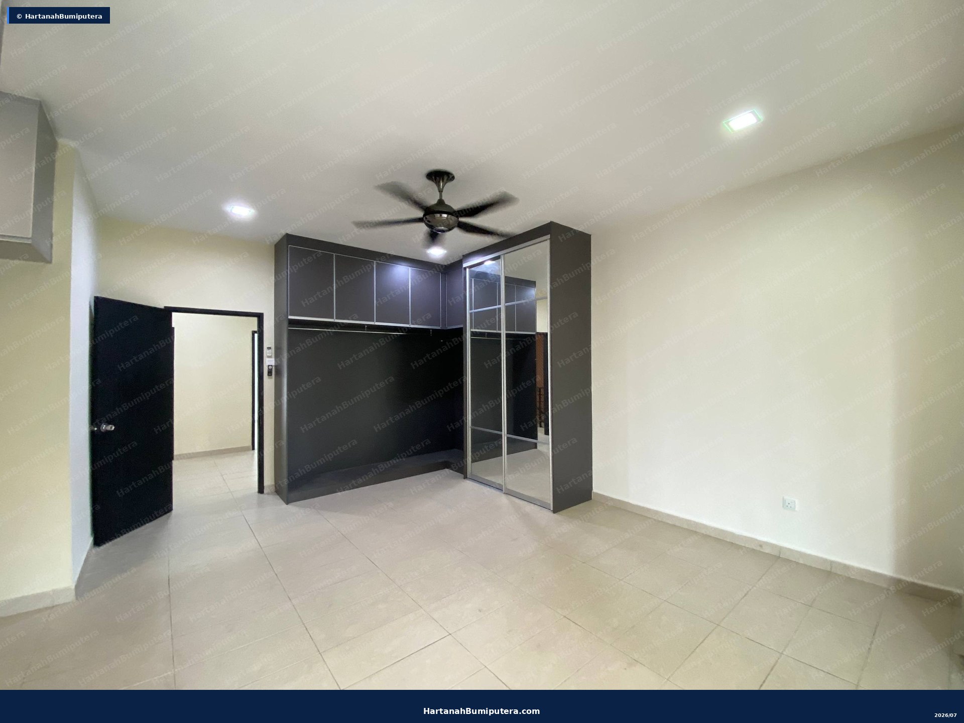 Kawasan cepat membangun : 2 storey terrace Bangi Avenue 1 Kajang — gambar 12