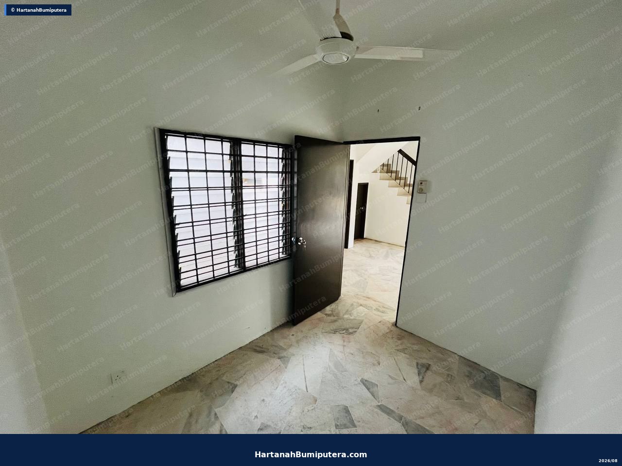 Tiles Newly changed : Semi D Double storey cluster with huge land in Taman Putra Perdana — gambar 20