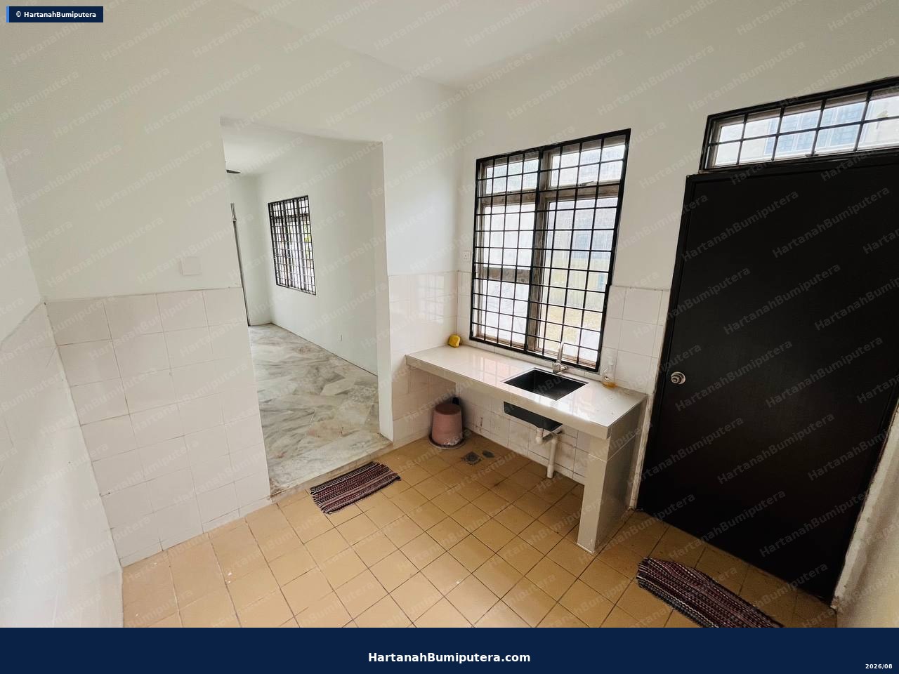 Tiles Newly changed : Semi D Double storey cluster with huge land in Taman Putra Perdana — gambar 18