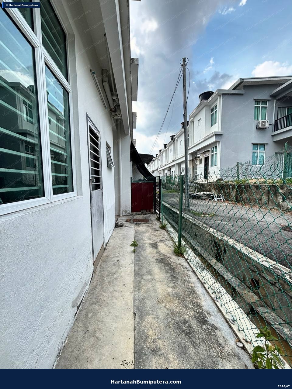 End Lot with huge land : 2 storey terrace Taman Pelangi Semenyih — gambar 12