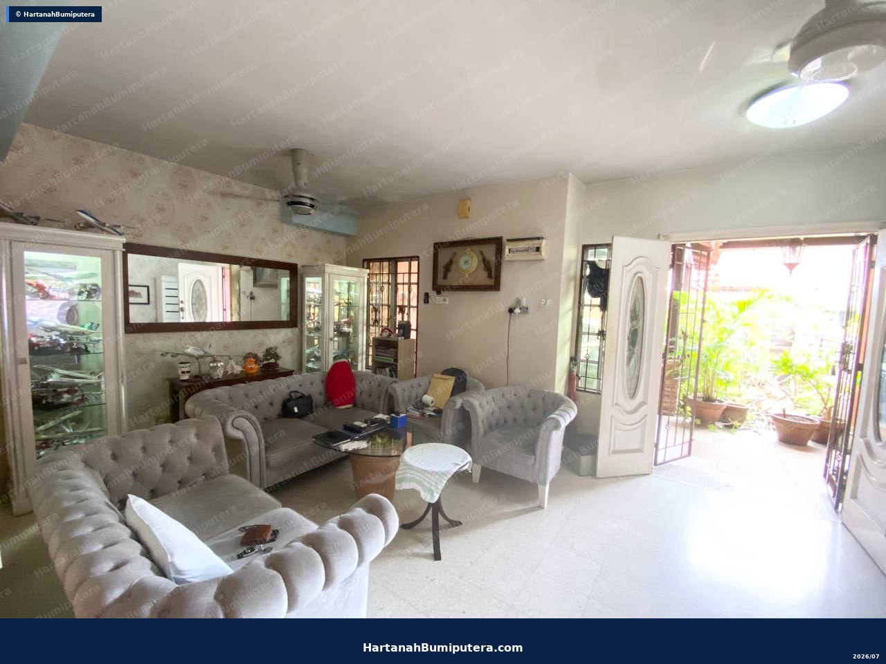 Renovated and Extended : 2 storey terrace Taman Serdang Raya Serdang — gambar 8