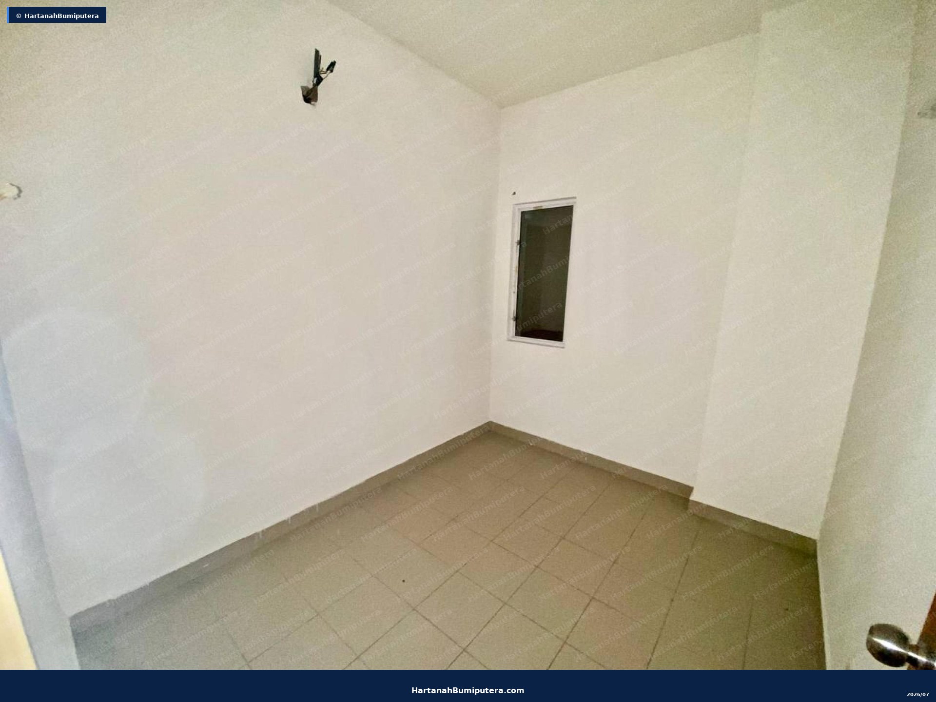 Low Level Facing Swimming Pool : Desaria Villa Condominium, Kampung Pulau Meranti, Puchong — gambar 8