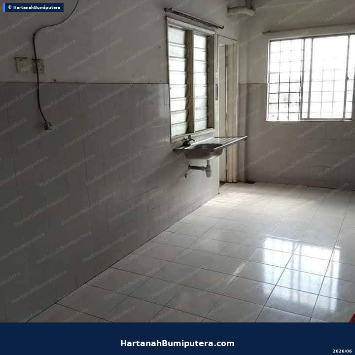 Next to MRT : Pangsapuri Putra Ria Taman Pinggiran Putra Seri Kembangan — gambar 6
