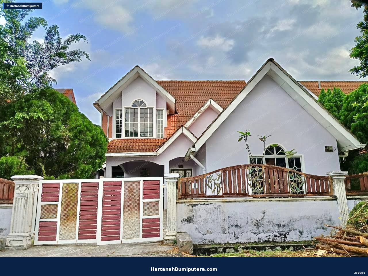 Renovated : Bungalow Double Storey Kasturi Height Nilai Spring Putra Nilai